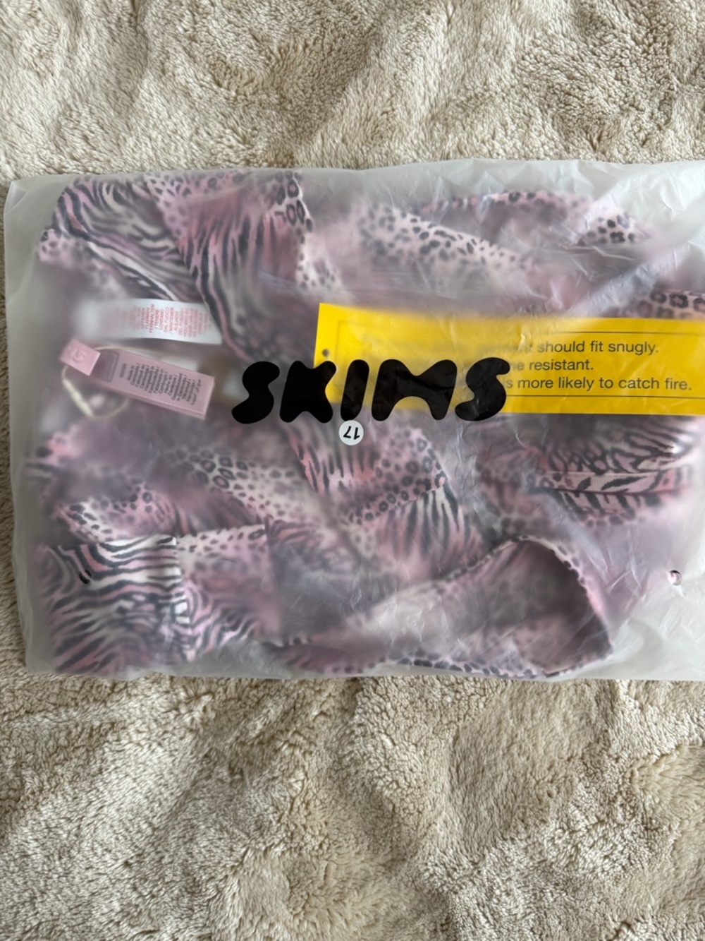 NWT SKIMS Bloom Mini Pink Multi-Animal-Print Baby One-Piece Two-way Zipper - Picture 4 of 12